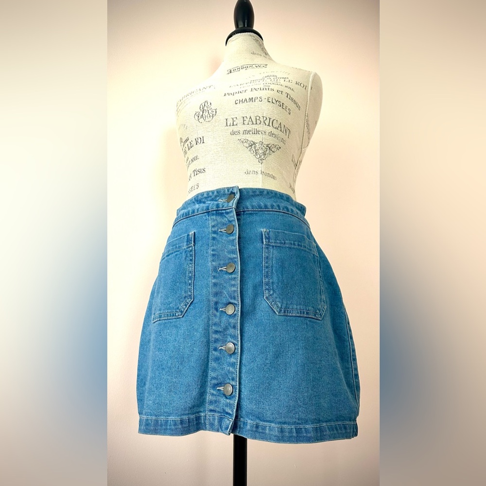 Blue Denim Button-Front Skirt